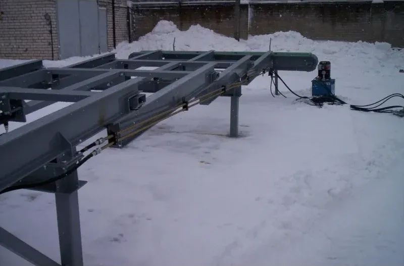 Photograph of Feed deck for firewood (5/6)